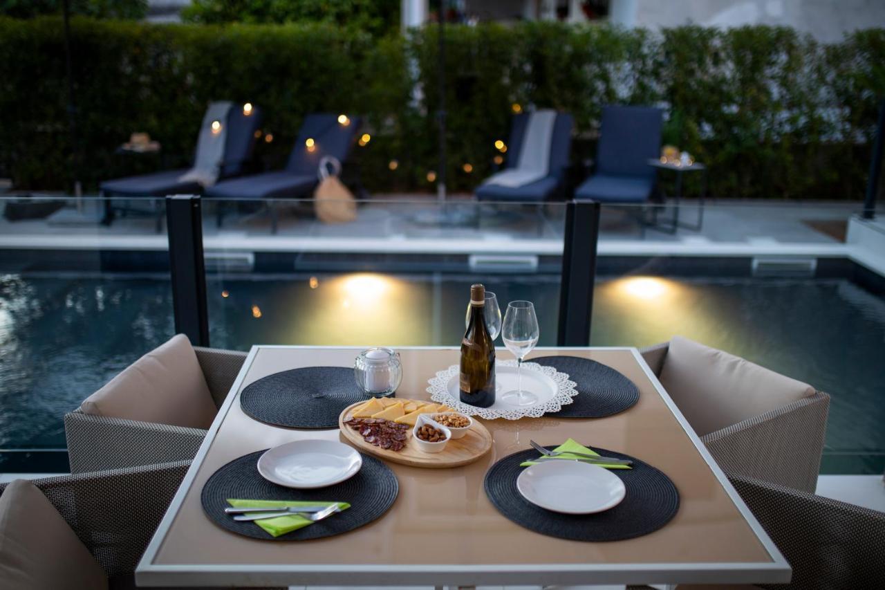 First Apartment Zadar Luaran gambar