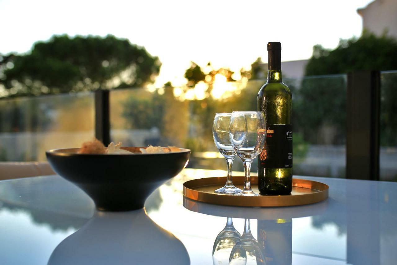 First Apartment Zadar Luaran gambar