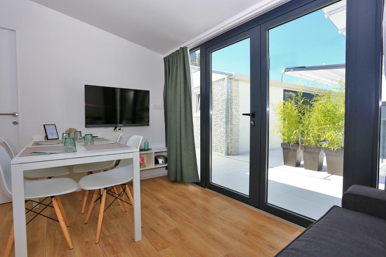 First Apartment Zadar Luaran gambar