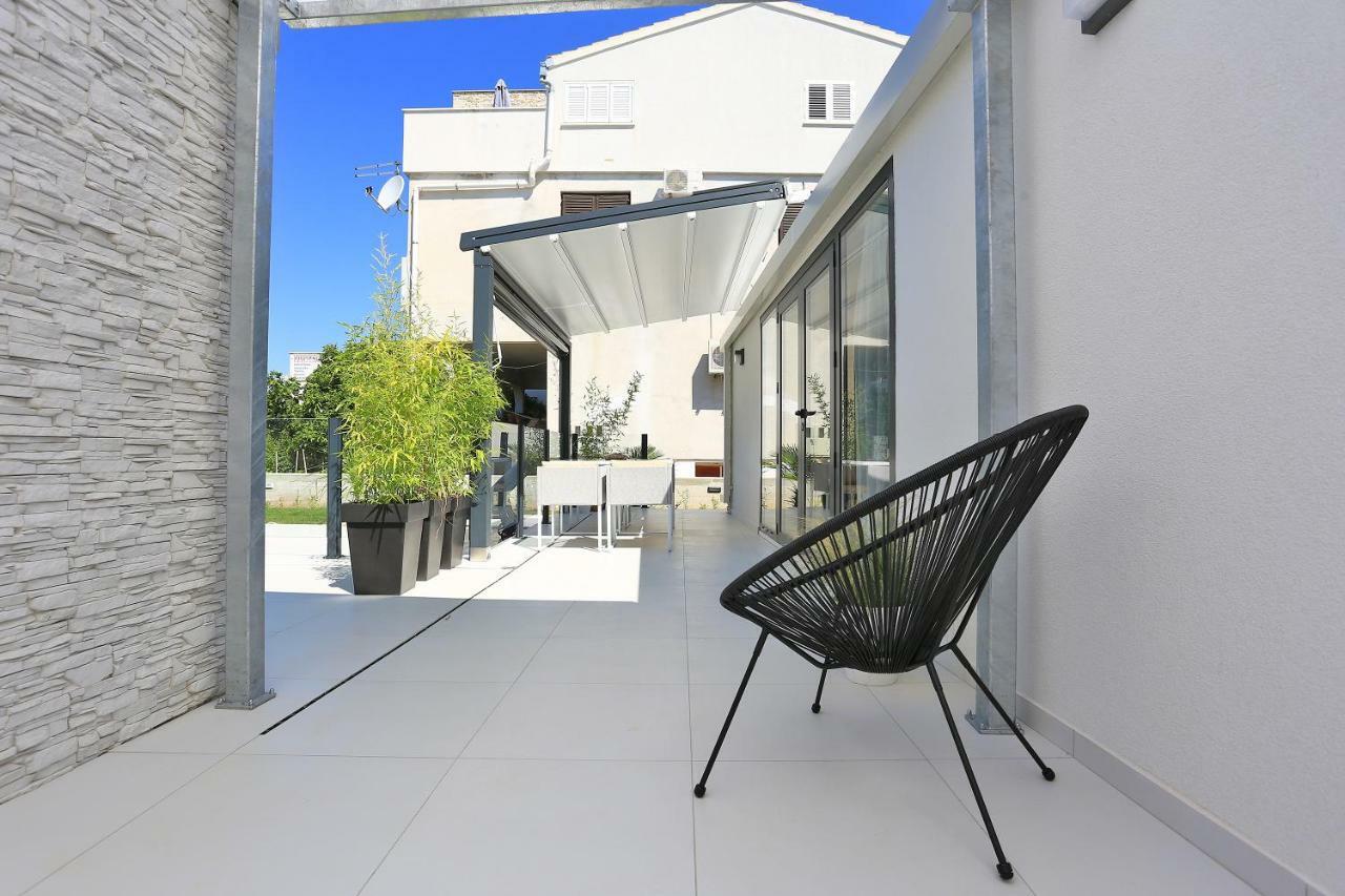 First Apartment Zadar Luaran gambar